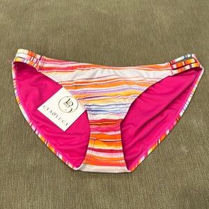 NWT- Cyn & Luca bikini bottoms
